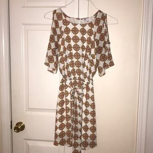 70’s style, cut out shoulder dress